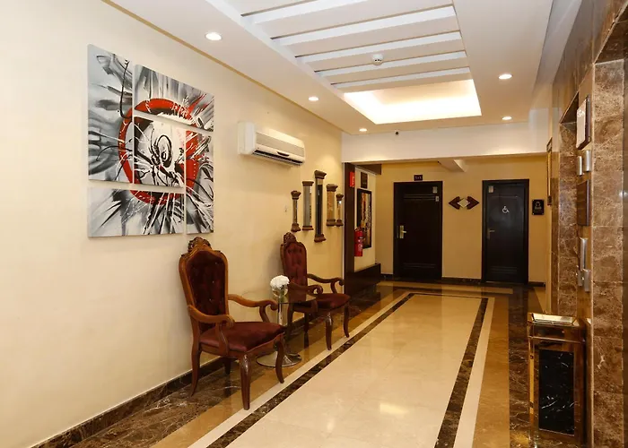 Hotelier Suites By Cantonal